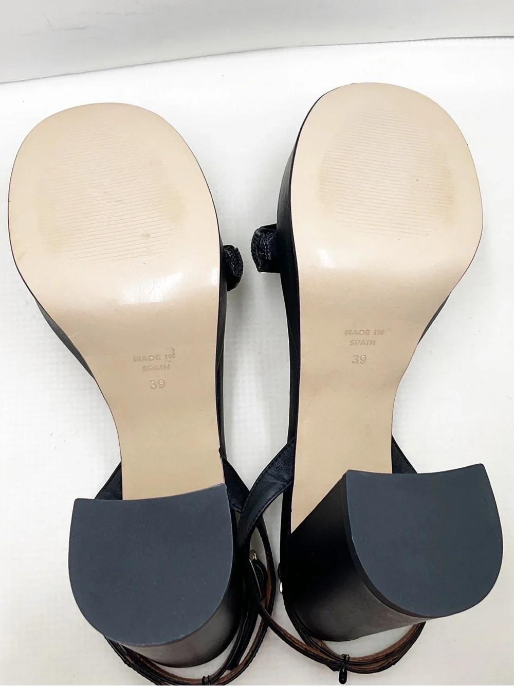 🆕{Angel Alarcon} Embellished Platform Sandals